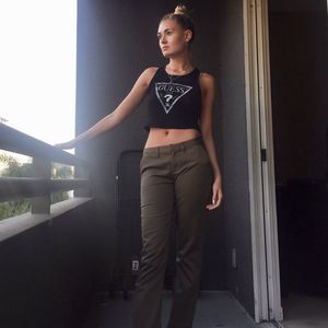 Meet your Posher, Clara